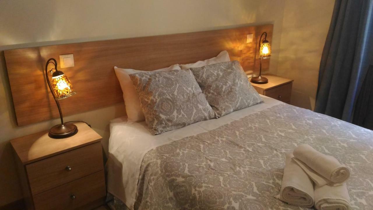 Duplex M. Gamero * Toledo